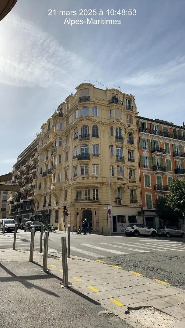 Simple Stay-Centre Ville Au Calme Nice France