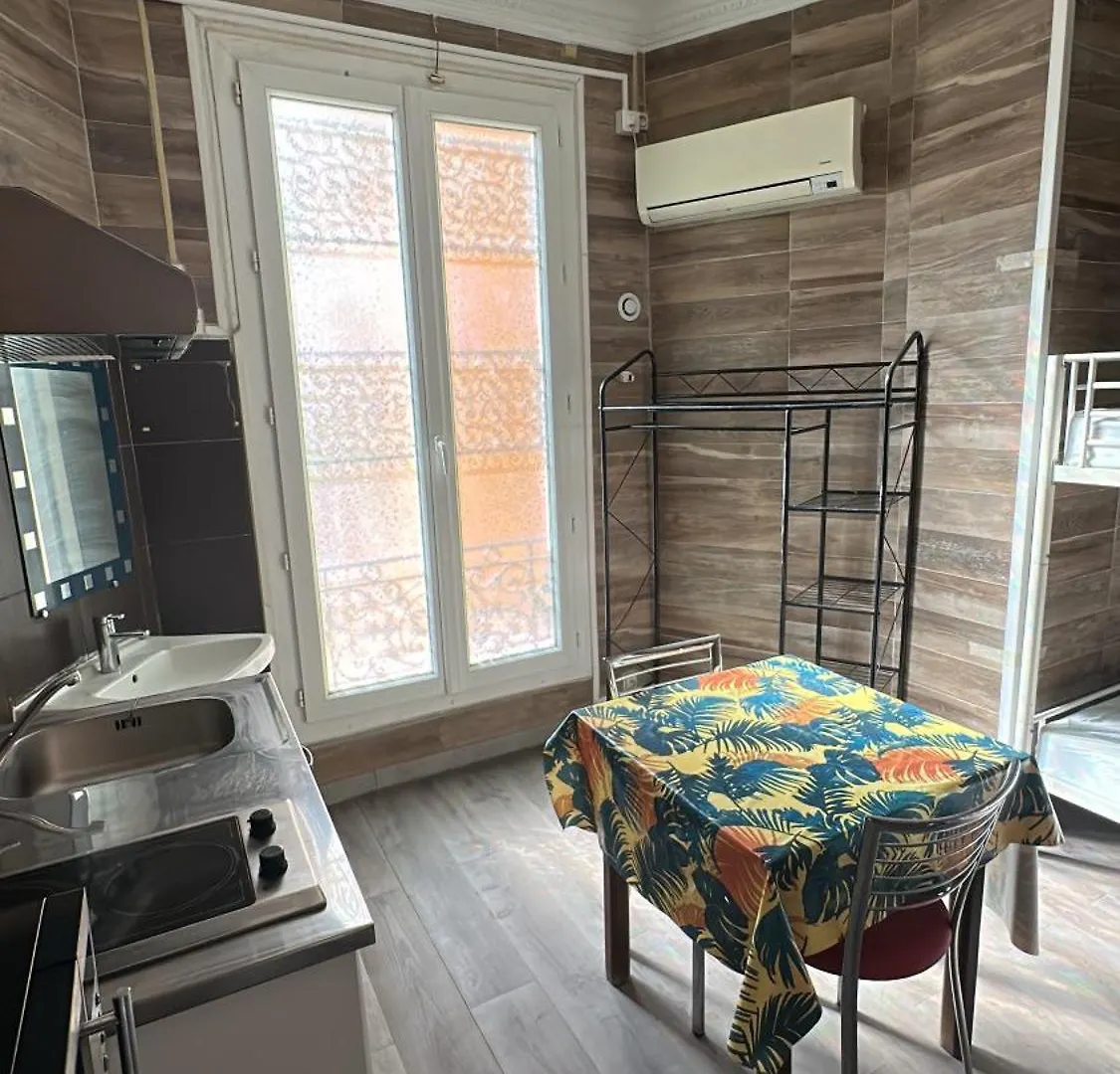 Simple Stay-Centre Ville Au Calme Nice France
