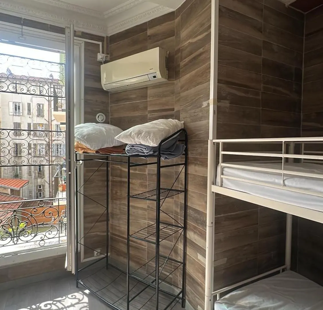 Simple Stay-Centre Ville Au Calme Nice Aparthotel