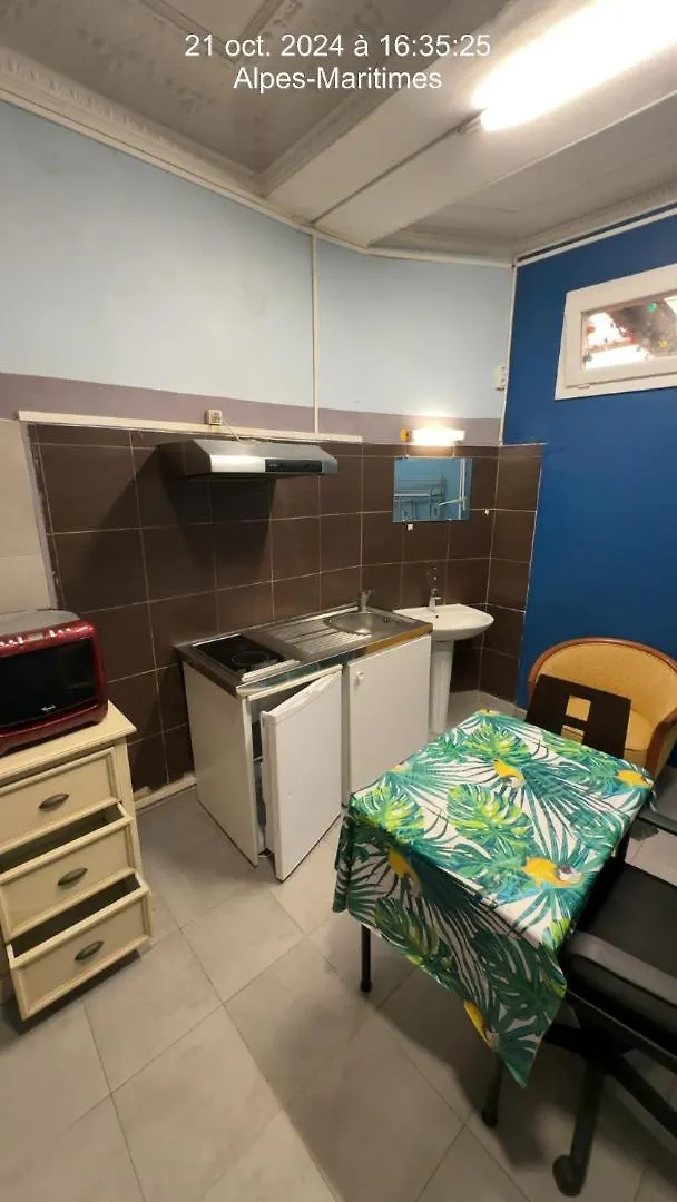Simple Stay-Centre Ville Au Calme Nice 0*,